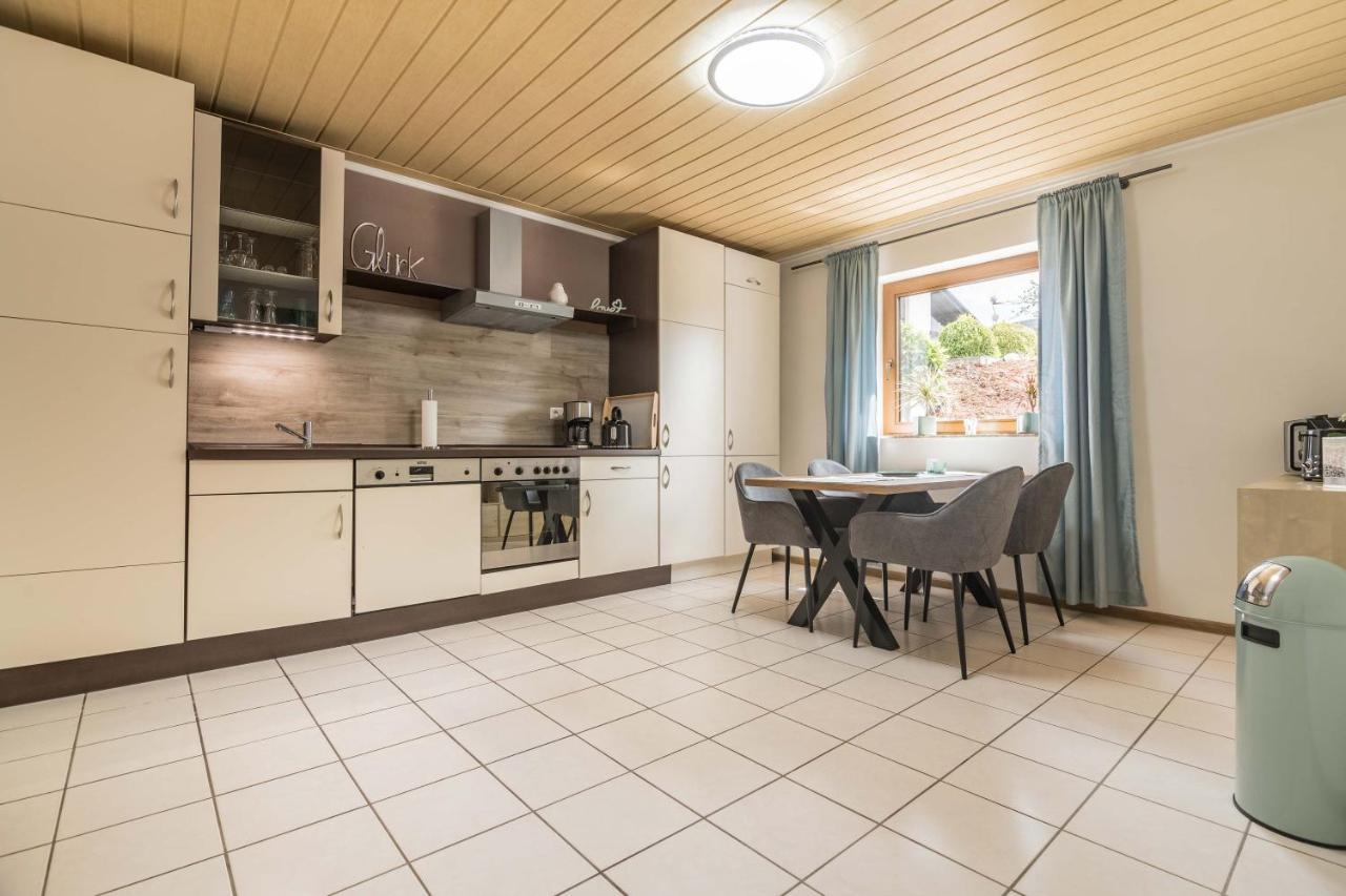 Haus Baerbel Apartamento Geisfeld  Exterior foto