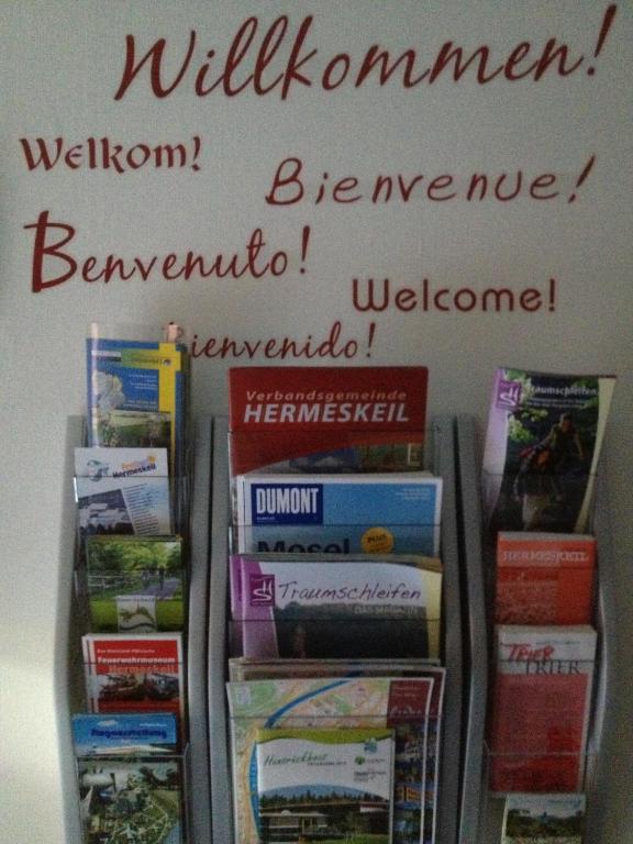 Haus Baerbel Apartamento Geisfeld  Quarto foto